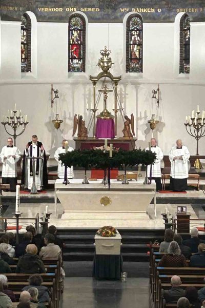 Uitvaart Kerk Bladel